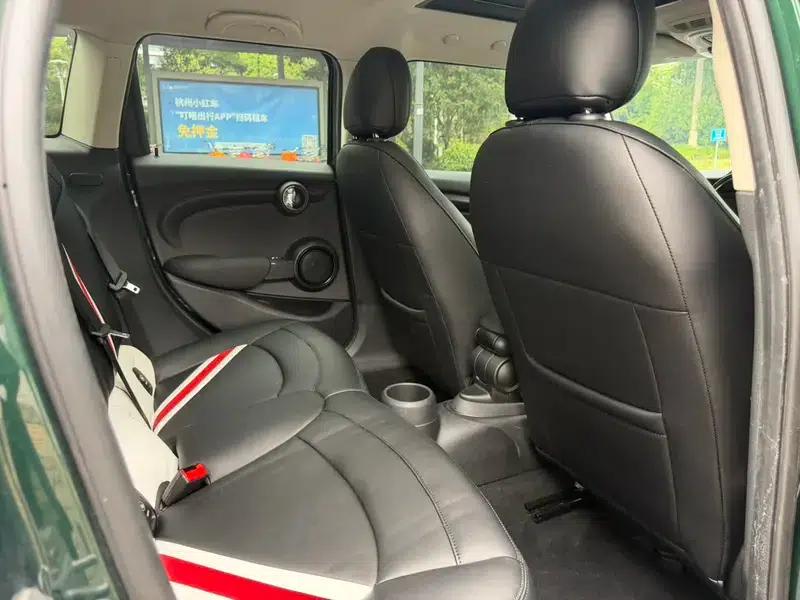 2019 MINI 1.5T ONE 5-Door Edition — миниатюра 14