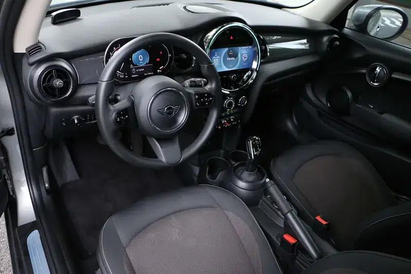 2023 MINI 1.5T ONE — миниатюра 23