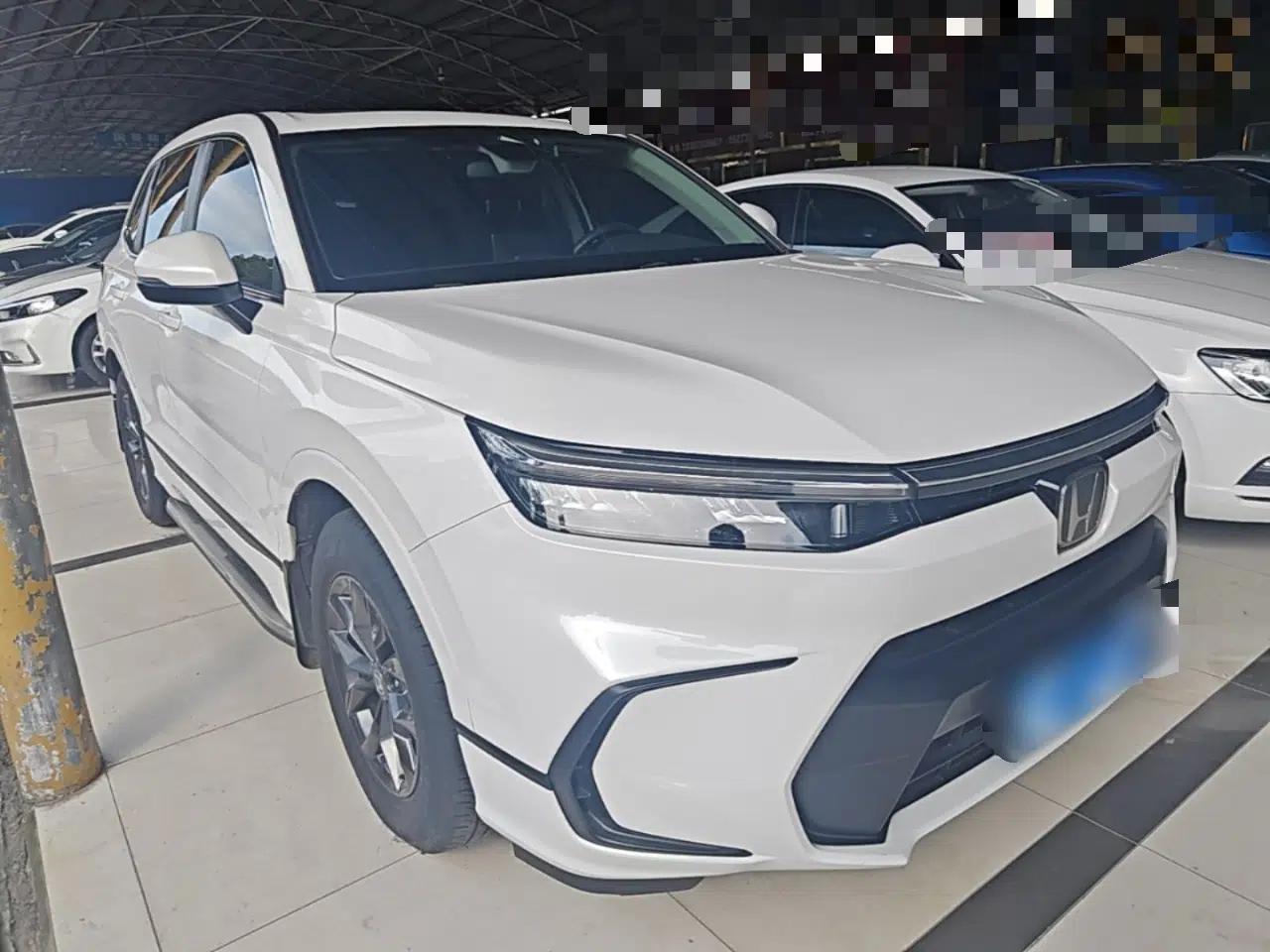 Honda Breeze 2023 240TURBO Two-Wheel-Drive Luxury Edition 5 Seats — миниатюра 3