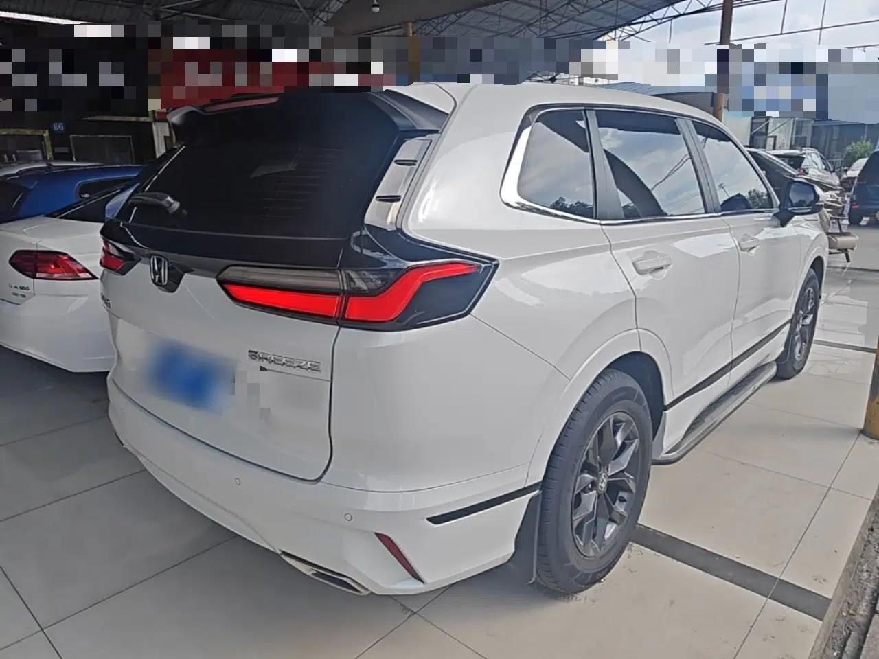 Honda Breeze 2023 240TURBO Two-Wheel-Drive Luxury Edition 5 Seats — миниатюра 6