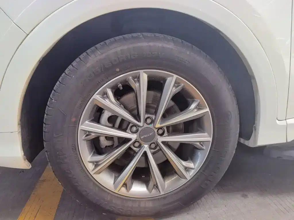 Jetour X70 2020 1.5T Manual Comfort Edition 5-seater — миниатюра 23