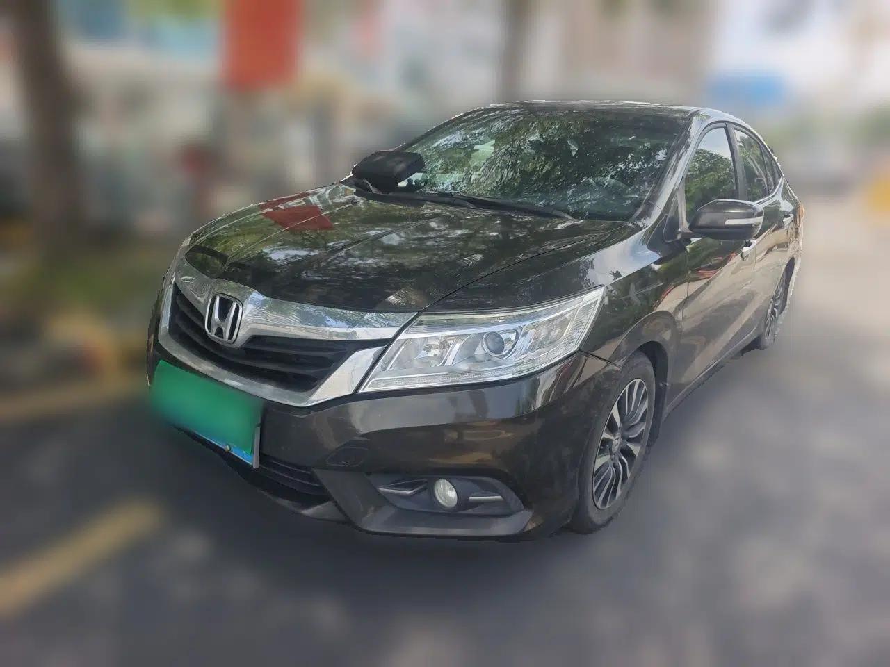 Honda Crider 2013 1.8L automatic luxury edition — миниатюра 1
