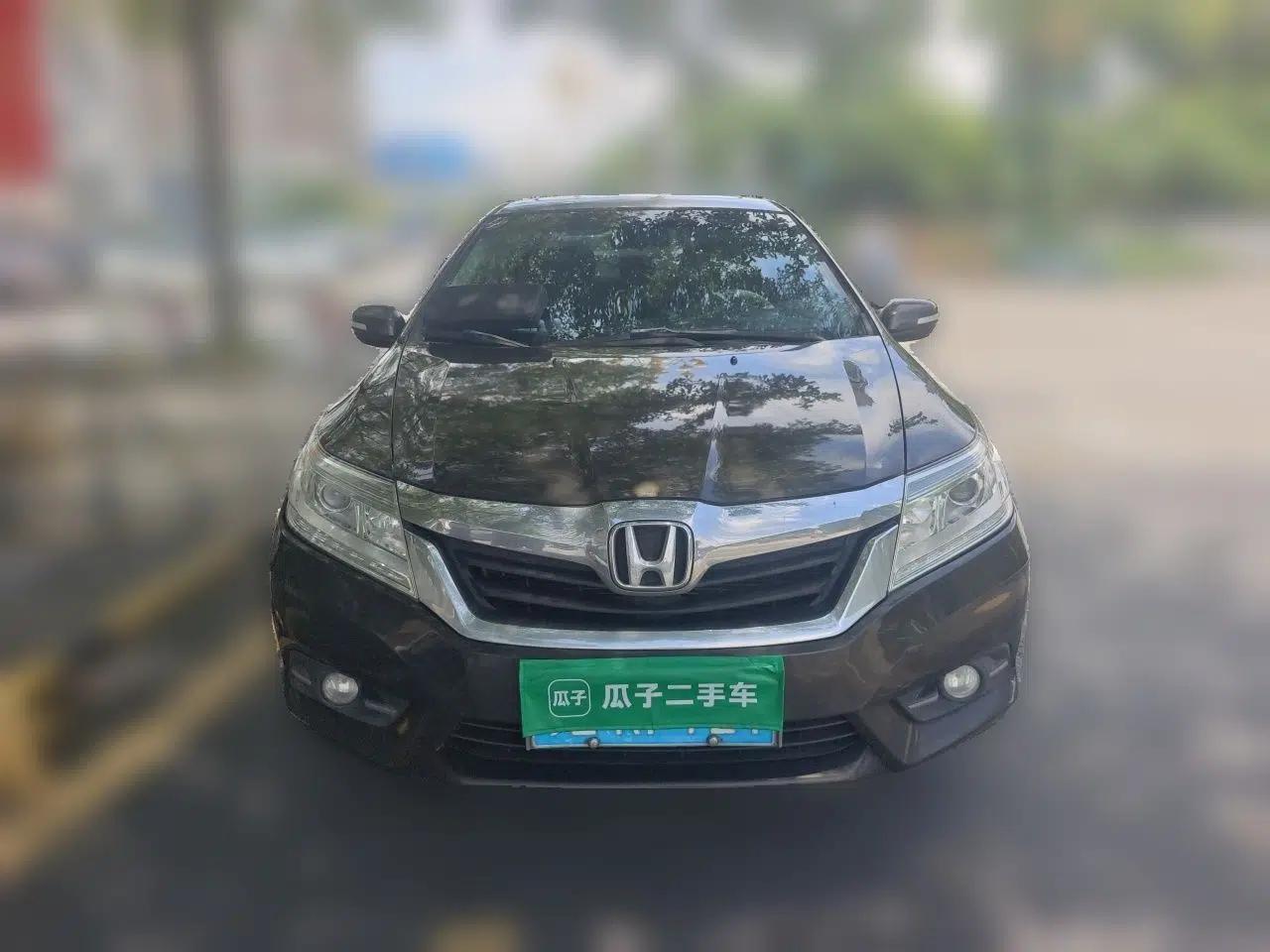 Honda Crider 2013 1.8L automatic luxury edition — миниатюра 2