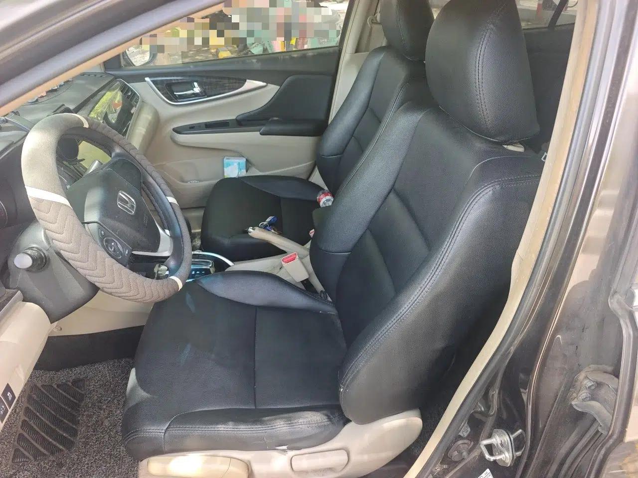 Honda Crider 2013 1.8L automatic luxury edition — миниатюра 15