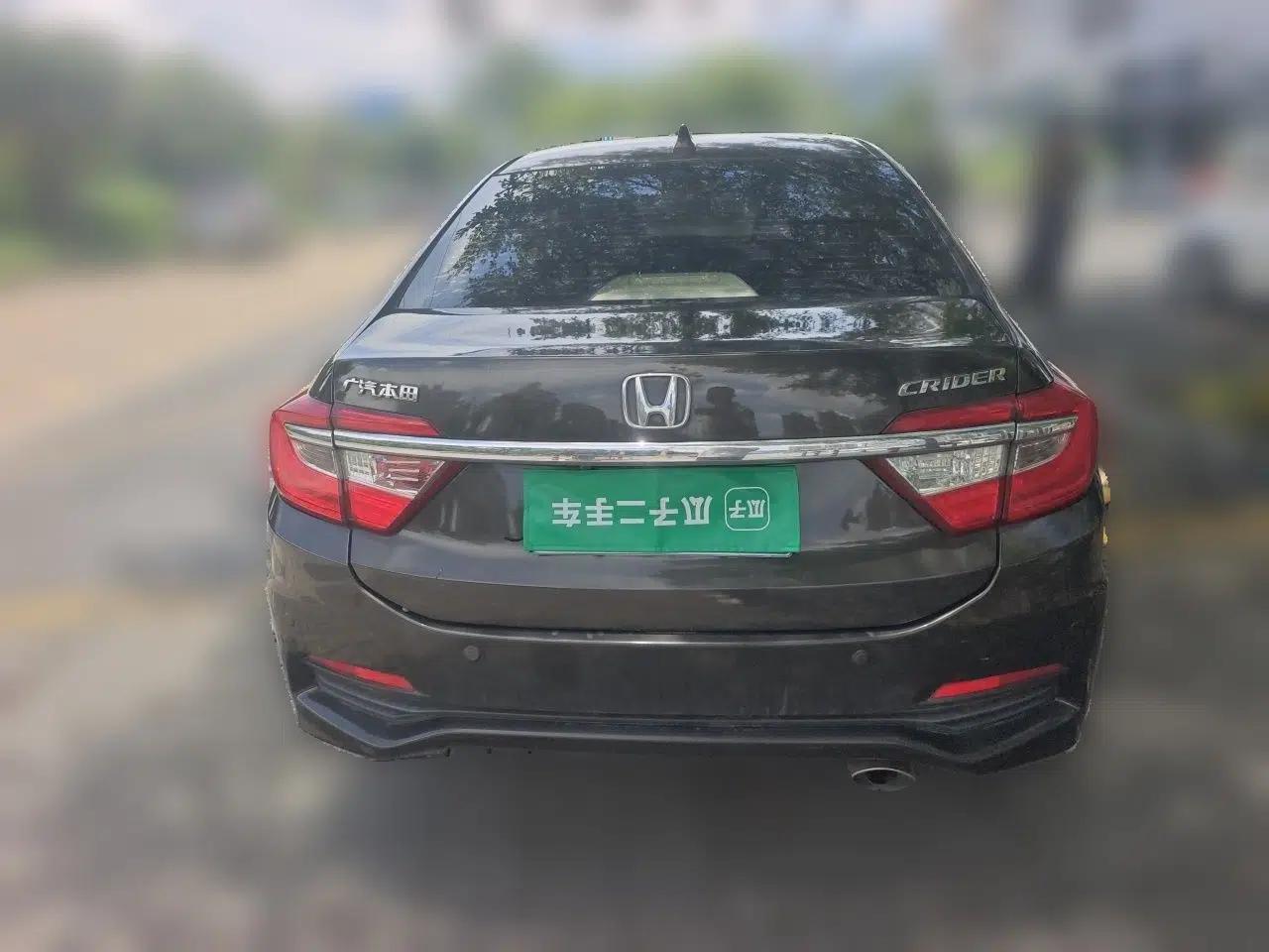 Honda Crider 2013 1.8L automatic luxury edition — миниатюра 5