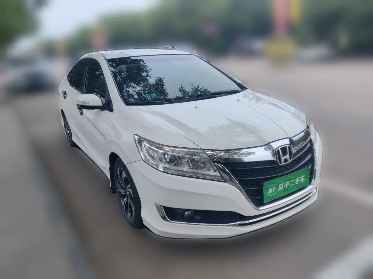 Honda Crider 2016 1.8L CVT Luxury Edition — миниатюра 3