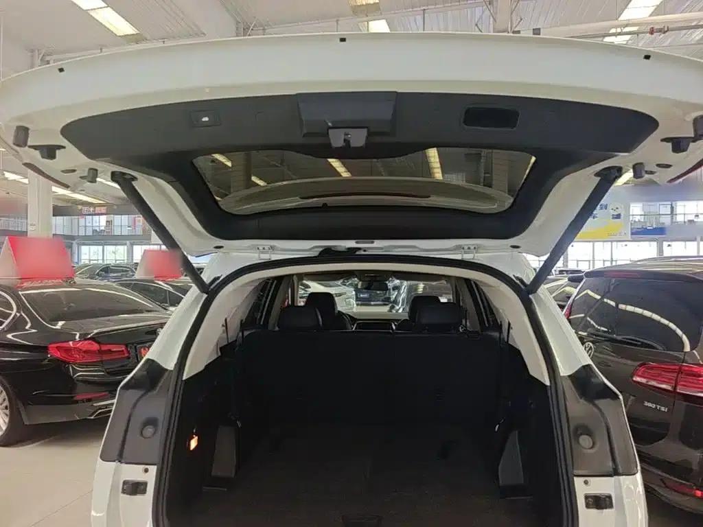 Jetour X90 2019 1.5T Automatic Smart Enjoyment 6-seater National V Emission Standard — миниатюра 19