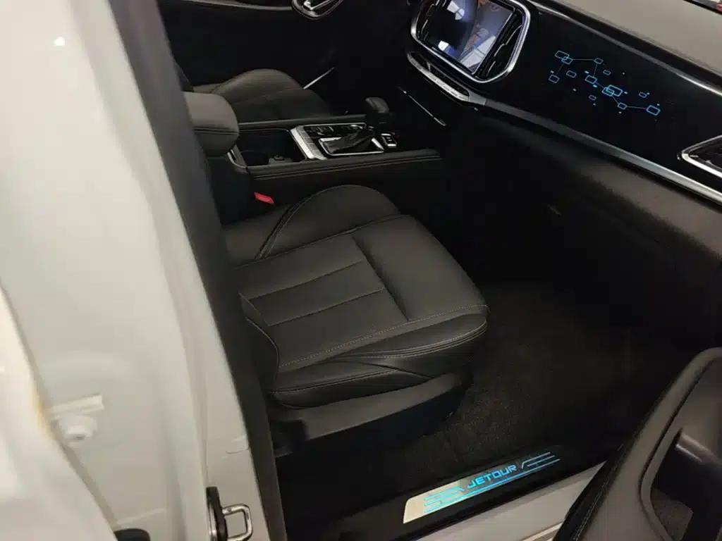 Jetour X90 2019 1.5T Automatic Smart Enjoyment 6-seater National V Emission Standard — миниатюра 25
