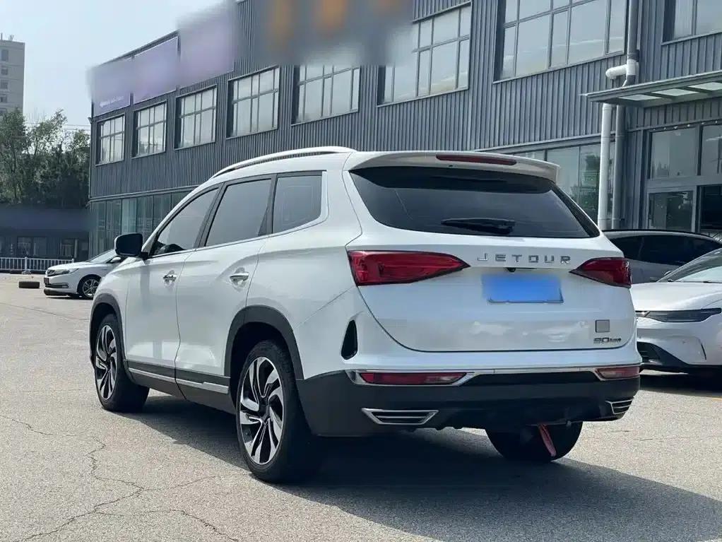 Jetour X90 2019 1.5T Automatic Smart Enjoyment 6-seater National V Emission Standard — миниатюра 5