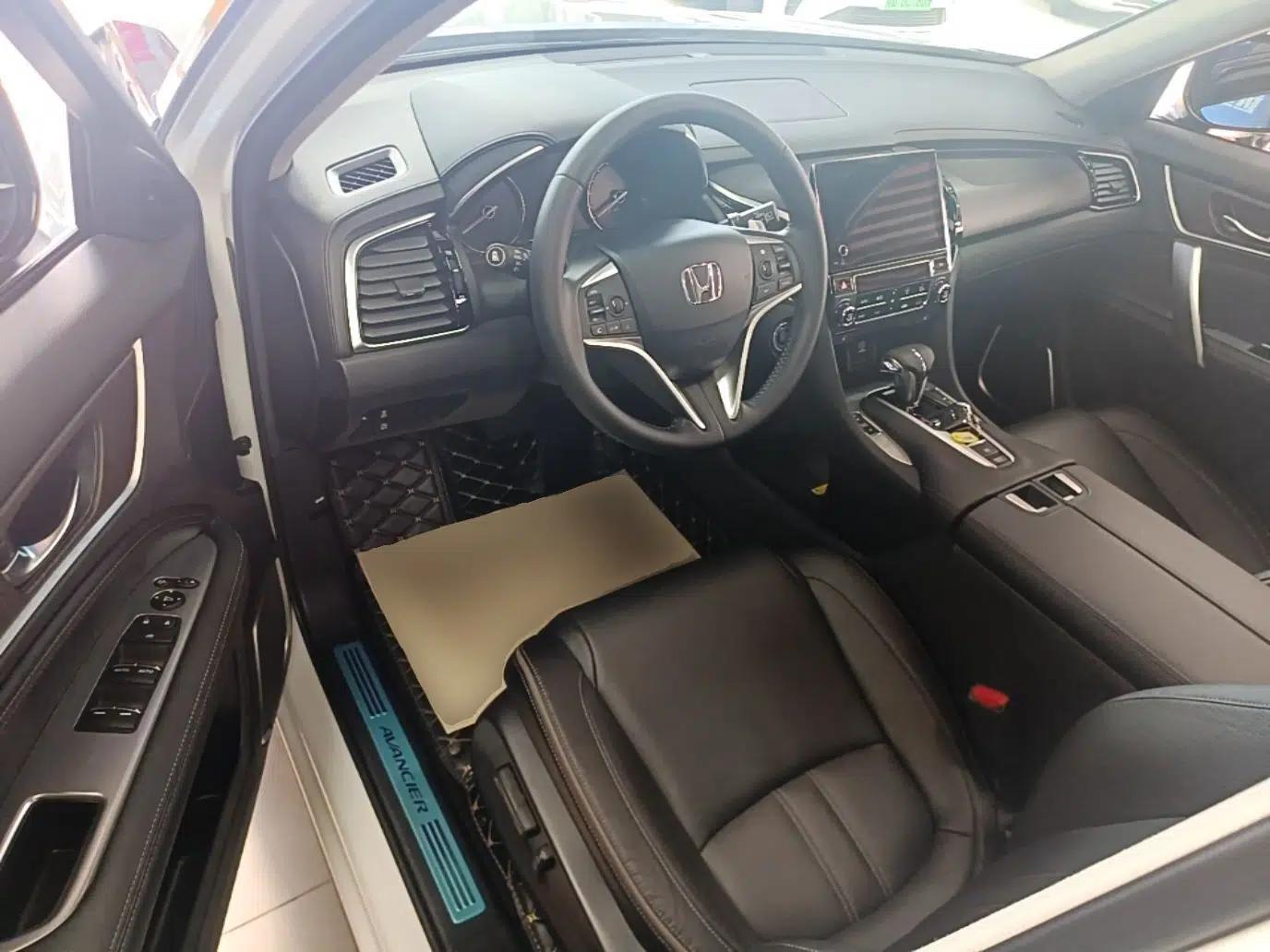 Honda Avancier 2020 240TURBO Front-Wheel Drive Smart Edition — миниатюра 18