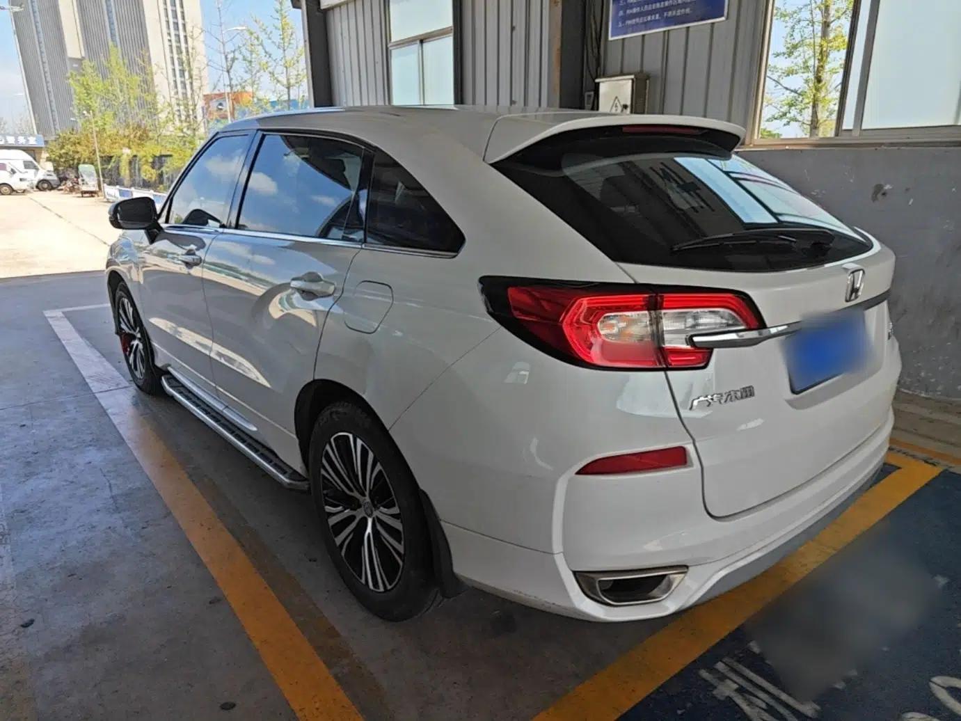 Honda Avancier 2017 370TURBO 2WD Luxury Edition — миниатюра 4