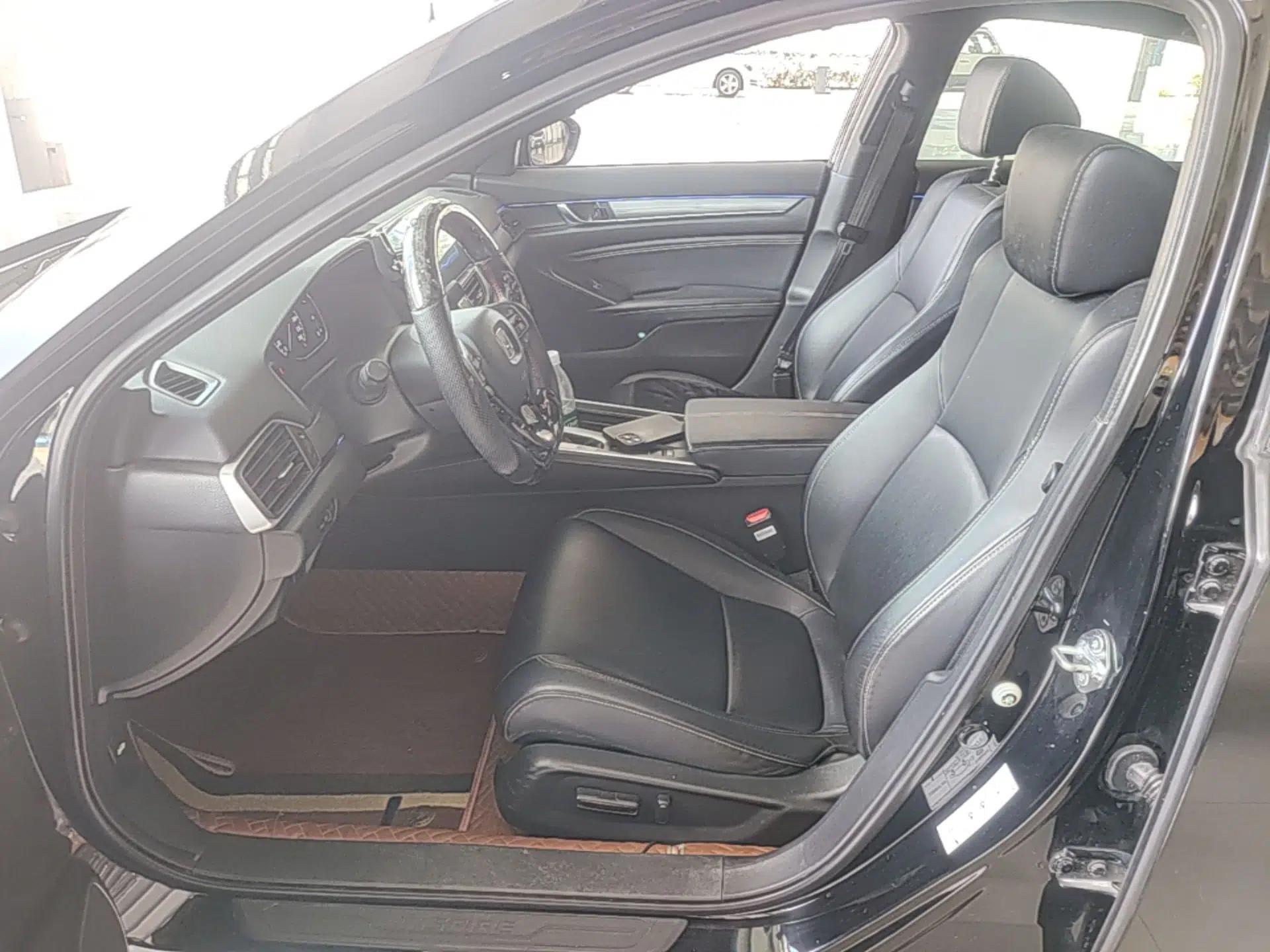 Honda Inspire 2022 260TURBO Elegant Edition — миниатюра 17