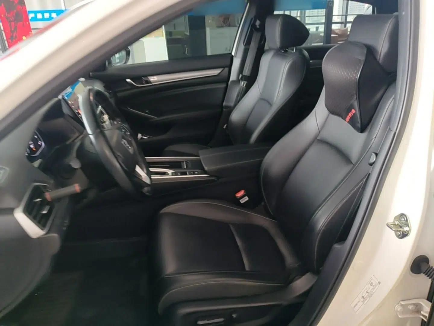 Honda Inspire 2022 260TURBO Elegant Edition — миниатюра 17