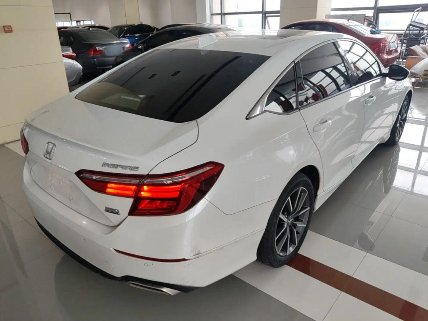 Honda Inspire 2022 260TURBO Elegant Edition — миниатюра 6