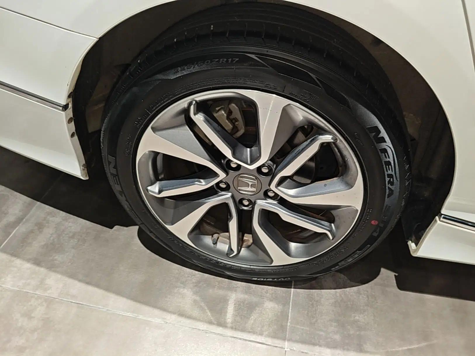 Honda Inspire 2019 260TURBO Elegant Edition China VI Emission Standard — миниатюра 11