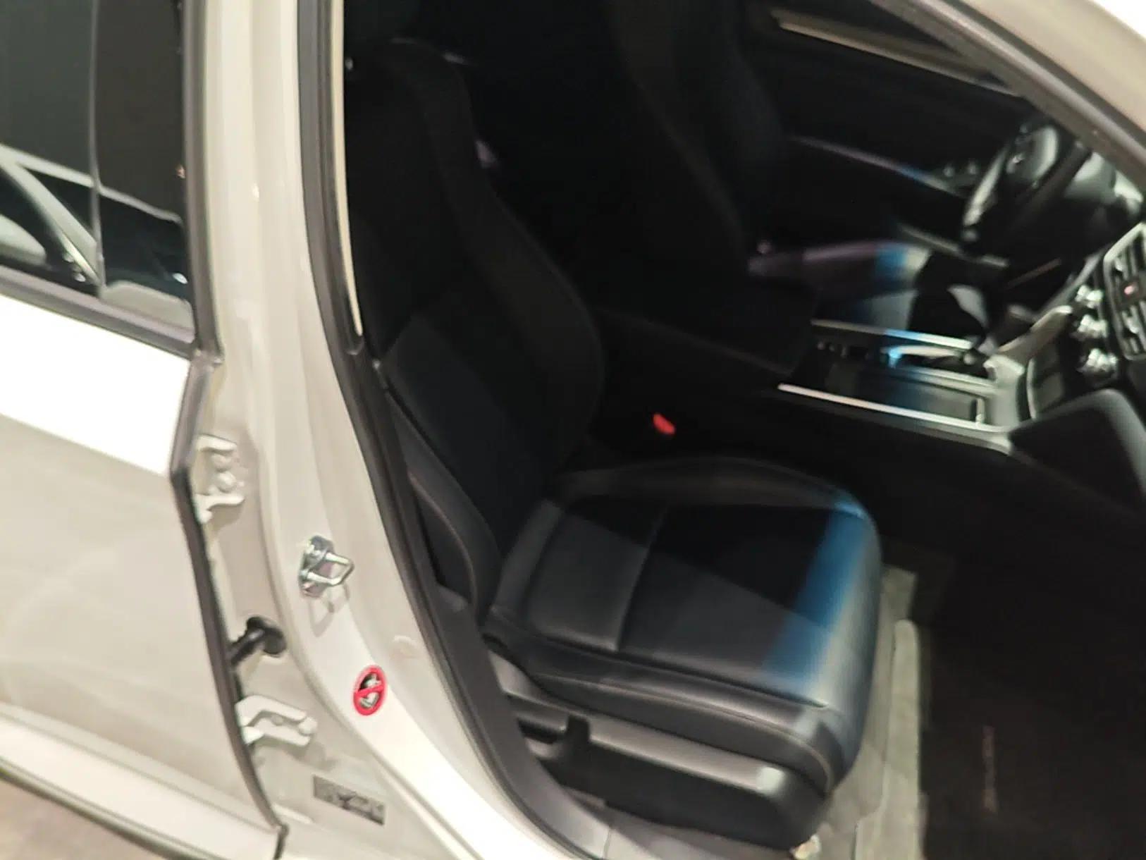 Honda Inspire 2019 260TURBO Elegant Edition China VI Emission Standard — миниатюра 19