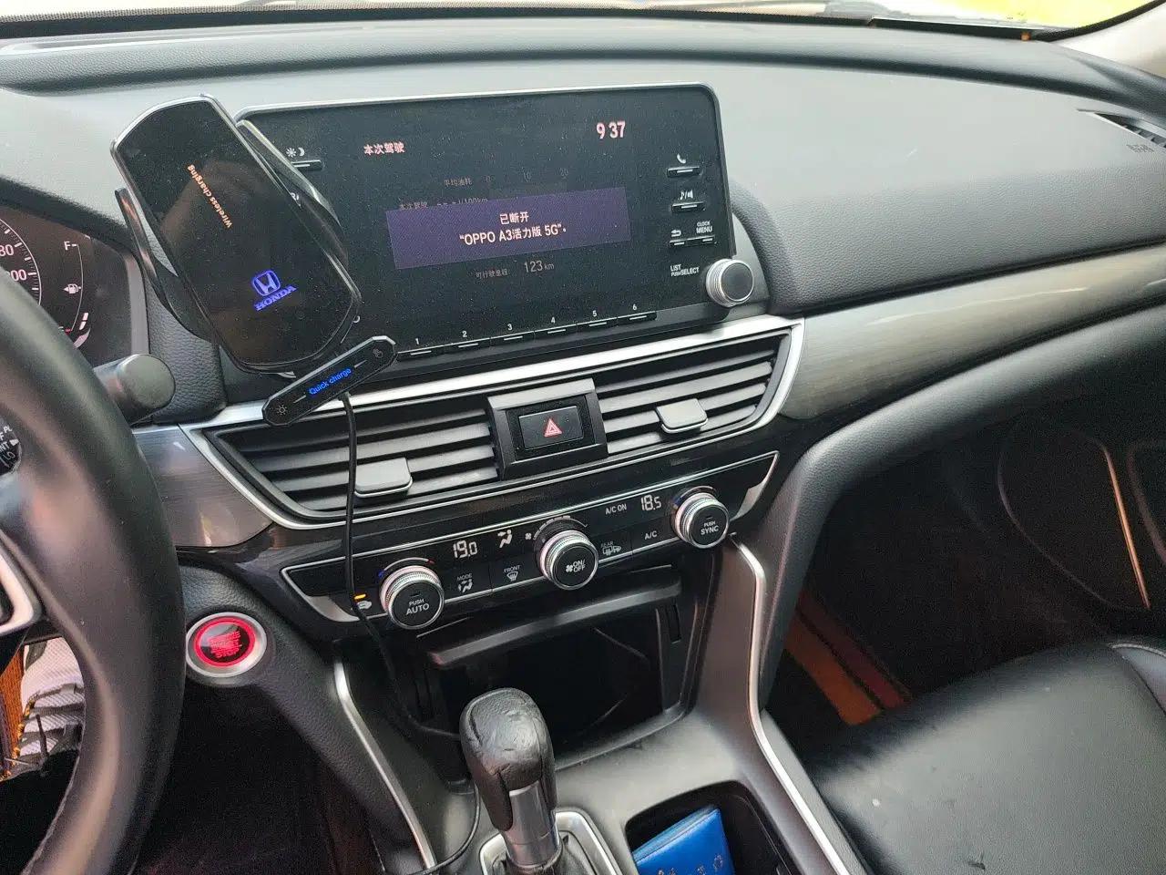 Honda Inspire 2019 260TURBO Elegant Edition China V Emission Standard — миниатюра 13