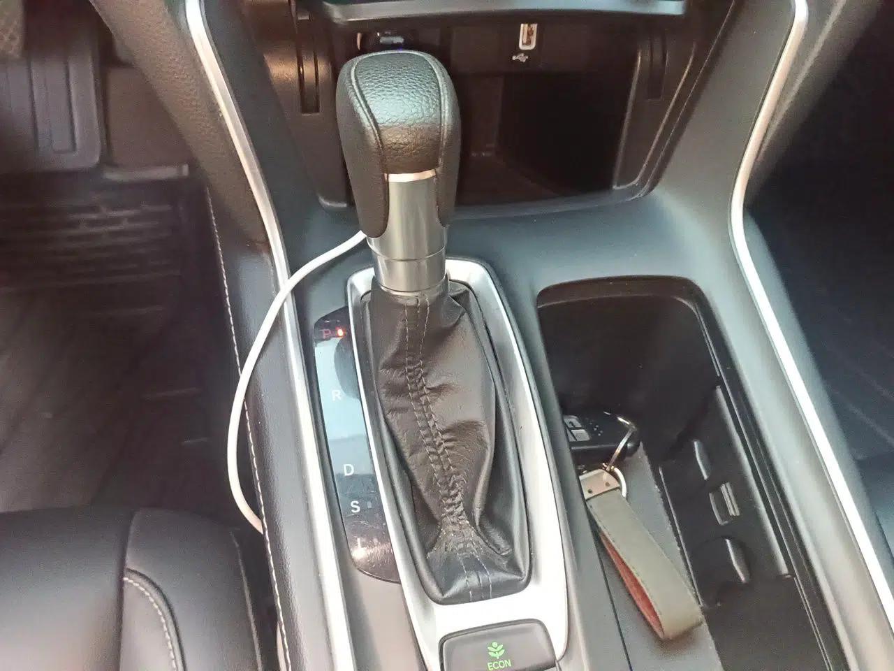 Honda Inspire 2019 260TURBO Elegant Edition China VI Emission Standard — миниатюра 14