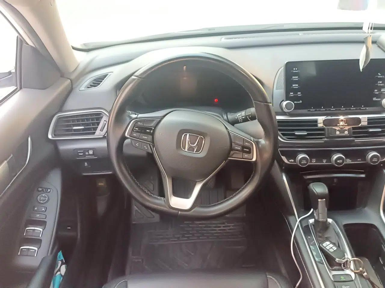 Honda Inspire 2019 260TURBO Elegant Edition China VI Emission Standard — миниатюра 10