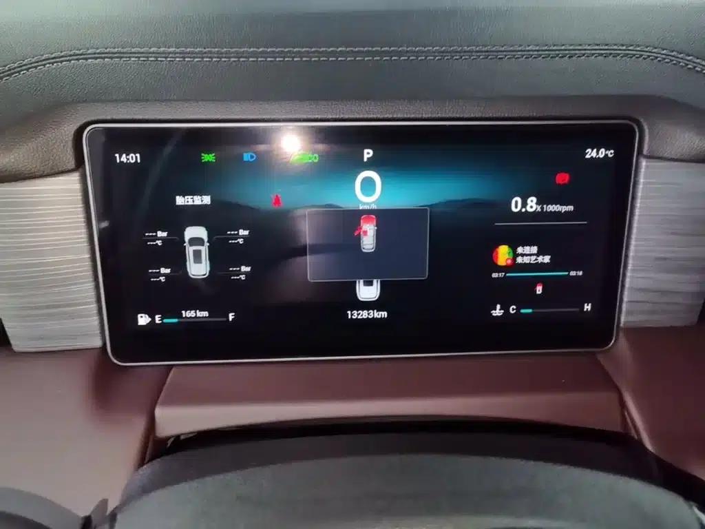 Jetour X90 PRO 2024 1.6T DCT Luxury Edition 5-seater — миниатюра 12
