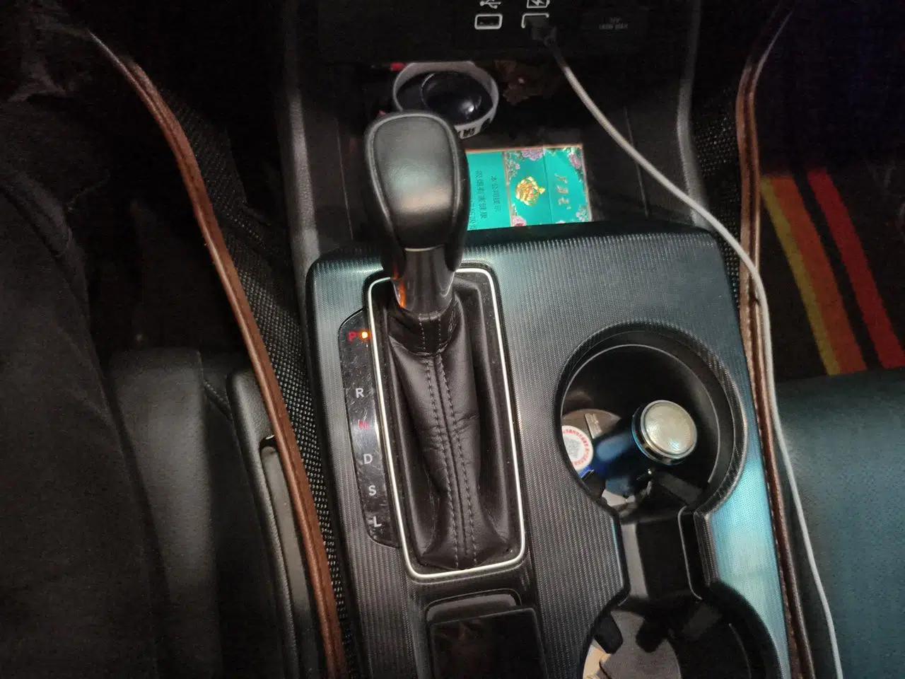 Honda Integra 2022 240TURBO CVT Luxury Edition — миниатюра 14