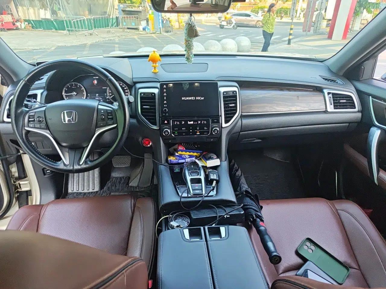 Honda UR-V 2017 370TURBO Four-Wheel Drive Prestige Edition China V — миниатюра 9