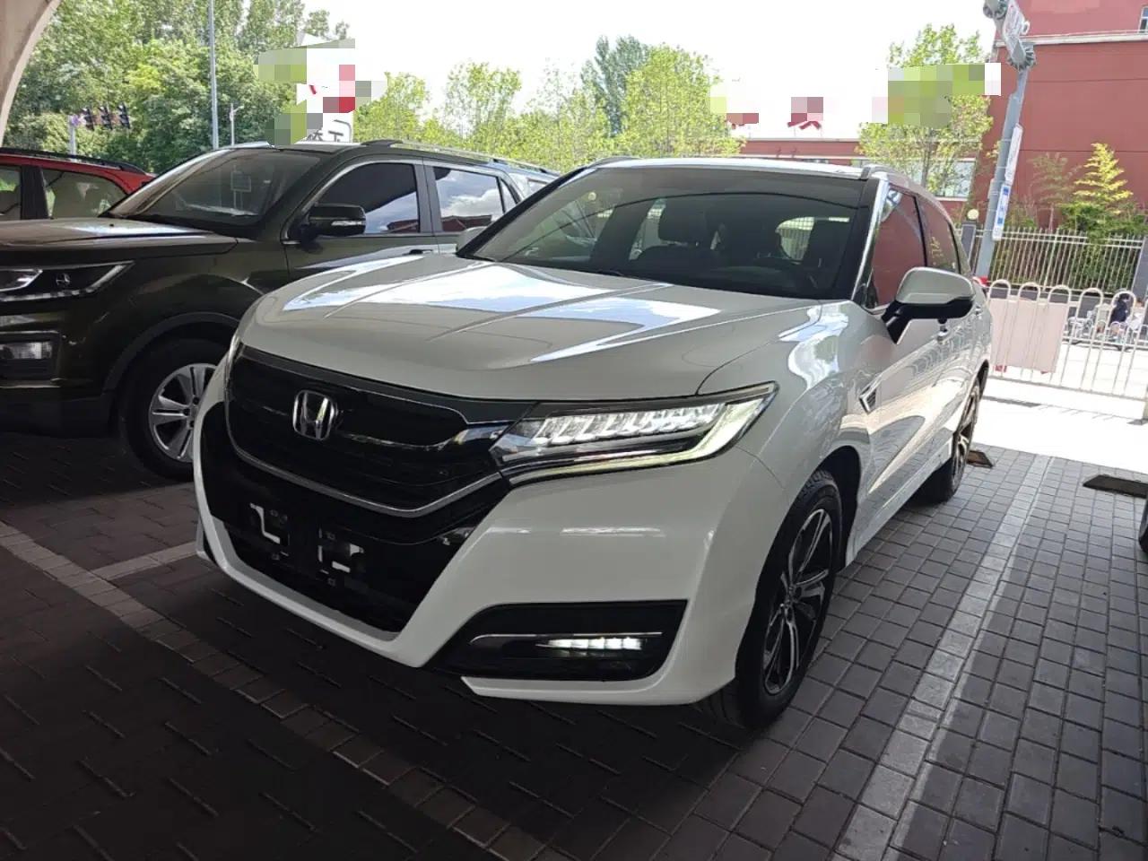 Honda UR-V 2017 370TURBO Four-Wheel Drive Prestige Edition China V — миниатюра 1