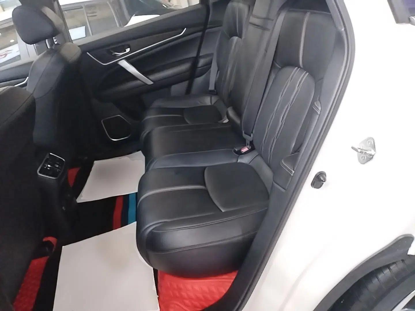 Honda UR-V 2020 240TURBO Two-Wheel Drive Zhiyue Version — миниатюра 20