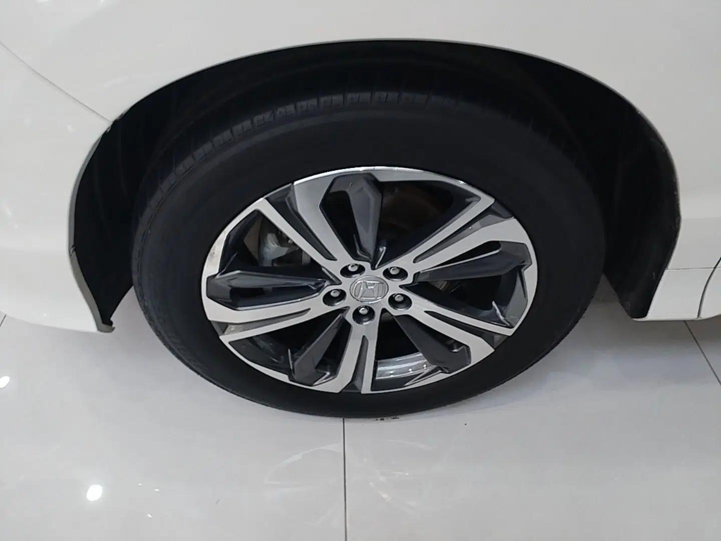 Honda UR-V 2020 240TURBO Two-Wheel Drive Zhiyue Version — миниатюра 10