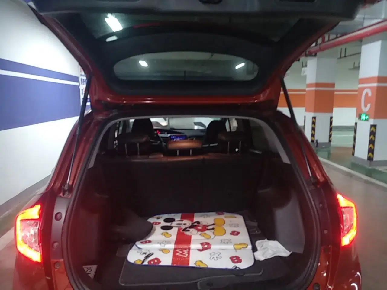 Honda Jade 2016 1.8L Automatic Comfort Elite Version 5 Seats — миниатюра 22