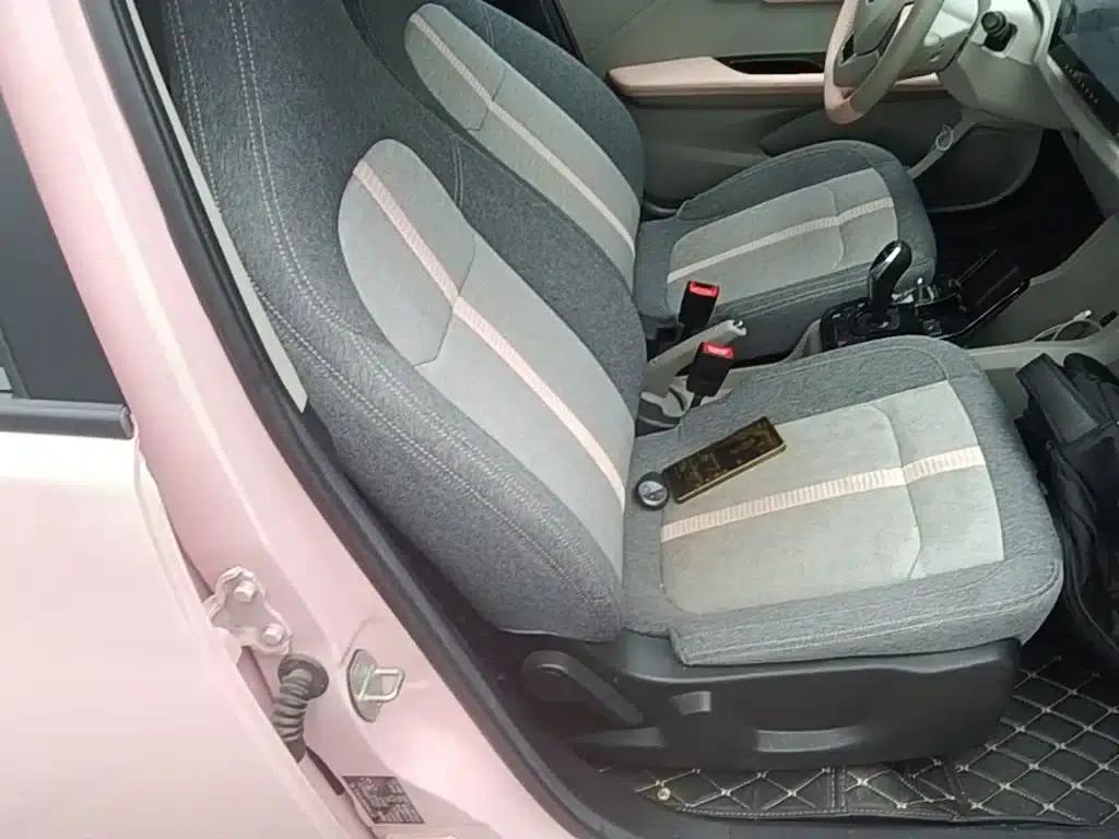 Yizhi EV3 2023 Youth Edition 320KM Luxury — миниатюра 25