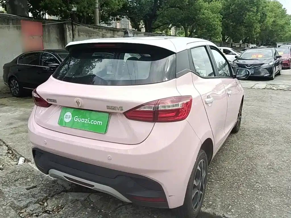 Yizhi EV3 2023 Youth Edition 320KM Luxury — миниатюра 7
