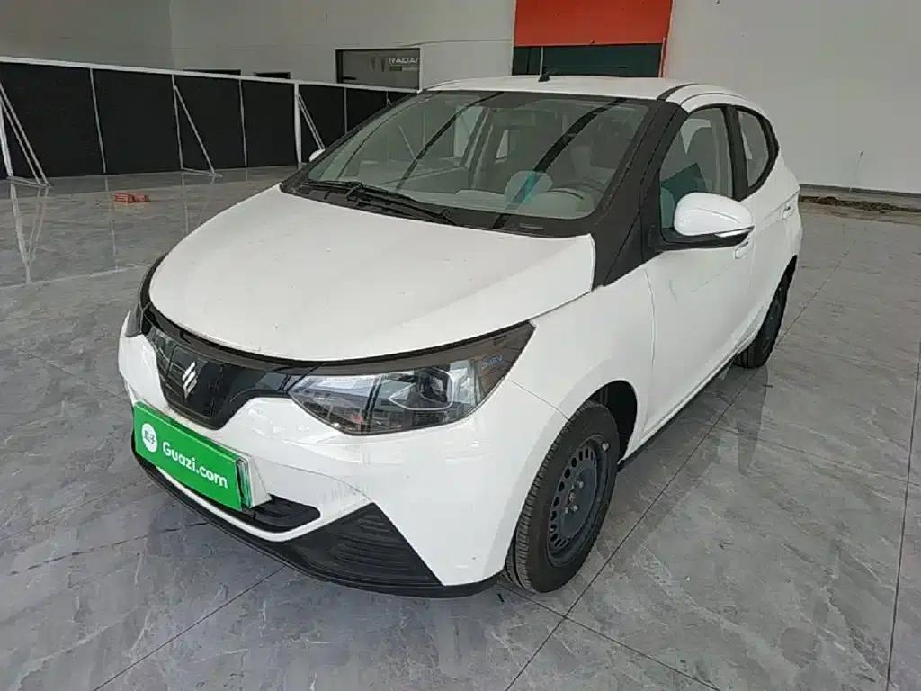 Yizhi EV2 2026 PLUS+ Comfort Model — миниатюра 2