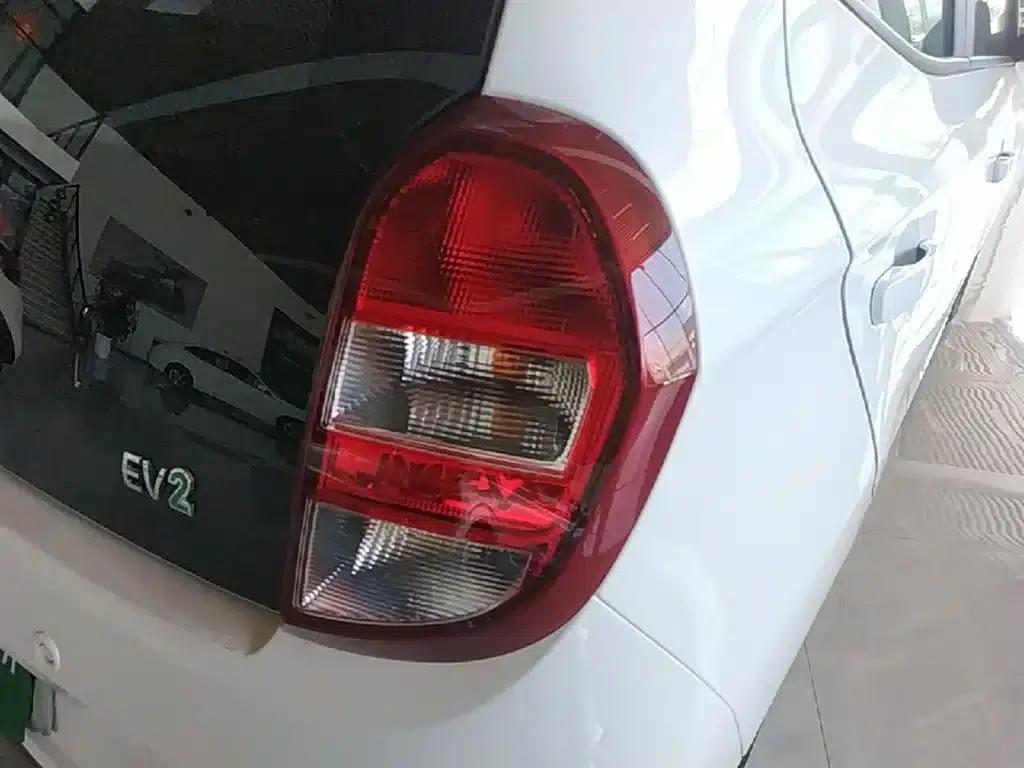 Yizhi EV2 2026 PLUS+ Comfort Model — миниатюра 8