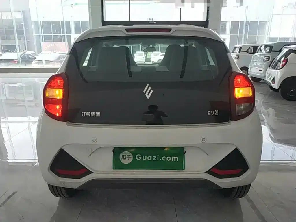 Yizhi EV2 2026 PLUS+ Comfort Model — миниатюра 6
