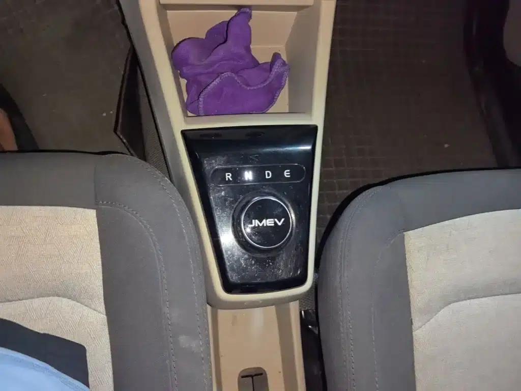 Yizhi EV2 2024 Model 201km Comfort — миниатюра 14