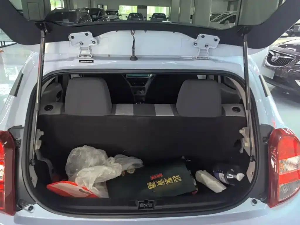 Yizhi EV2 2024 Model 201km Comfort — миниатюра 19
