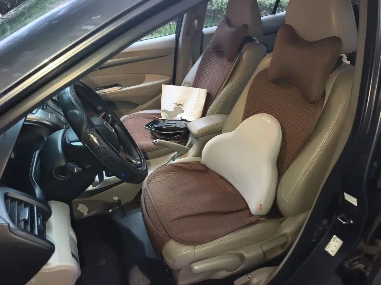Honda City Classic 2012 1.5L manual Elite Edition — миниатюра 15