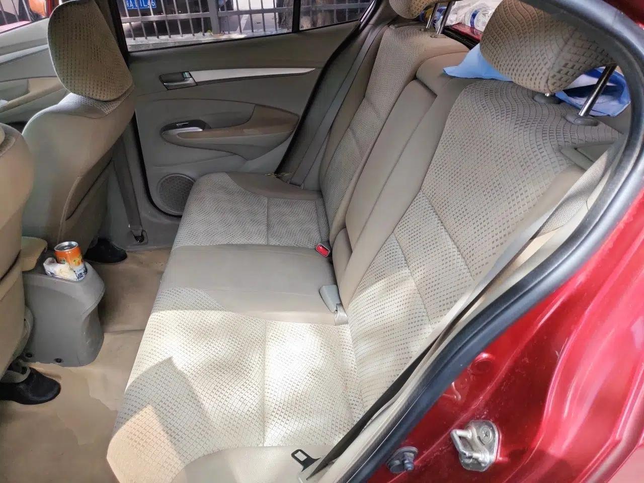 Honda City Classic 2008 1.5L manual Elite Edition — миниатюра 17