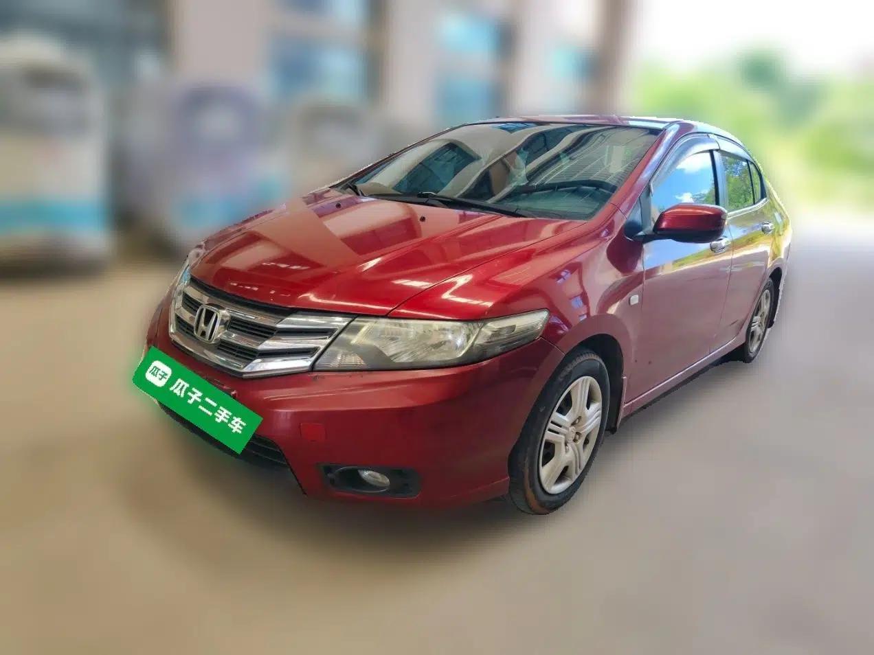 Honda City Classic 2012 1.5L manual Comfort version — миниатюра 1