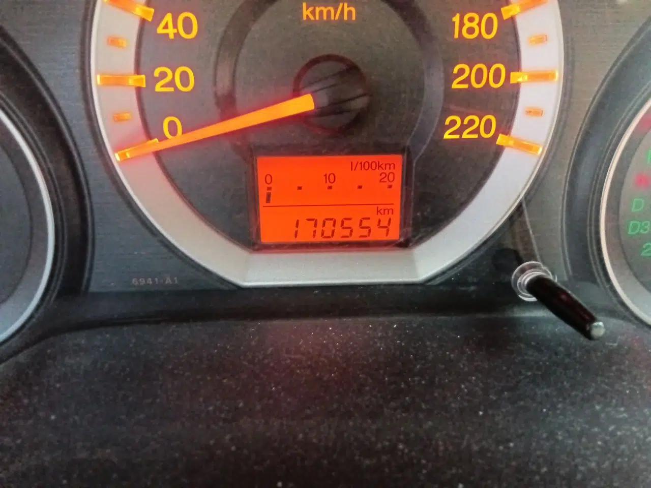 Honda City Classic 2008 1.5L Automatic Elite Edition — миниатюра 12