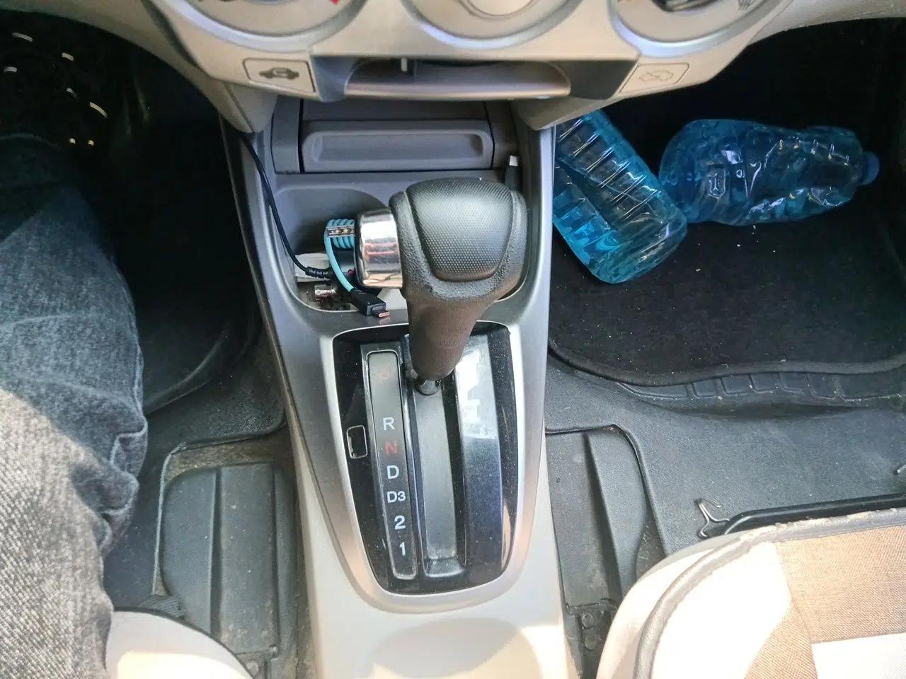 Honda City Classic 2008 1.5L Automatic Elite Edition — миниатюра 14