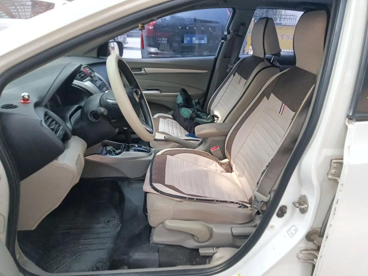 Honda City Classic 2008 1.5L Automatic Elite Edition — миниатюра 15