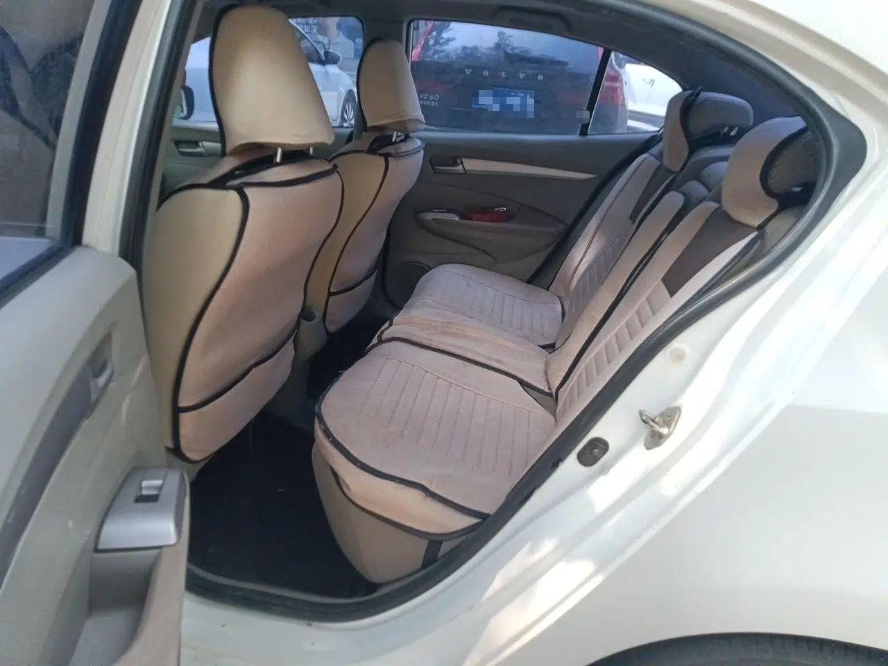 Honda City Classic 2008 1.5L Automatic Elite Edition — миниатюра 17