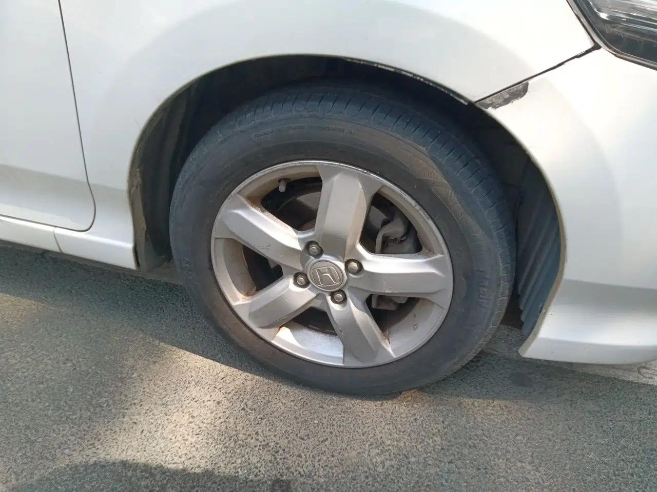 Honda City Classic 2008 1.5L Automatic Elite Edition — миниатюра 8