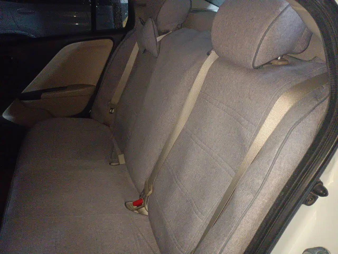 Honda City 2017 1.5L CVT Comfort Version — миниатюра 17