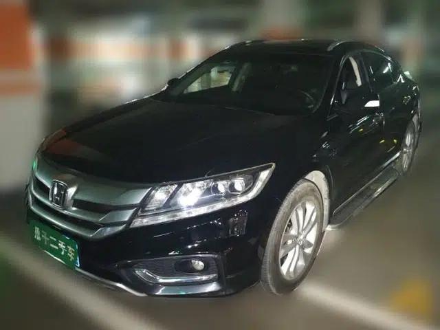 Honda Crosstour 2014 2.4L Luxury Edition