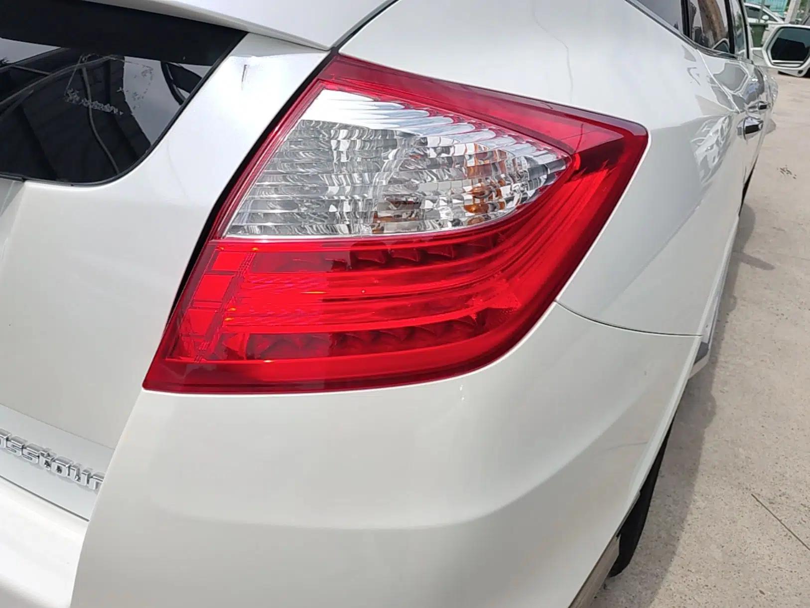 Honda Crosstour 2016 2.4L Luxury Edition — миниатюра 14