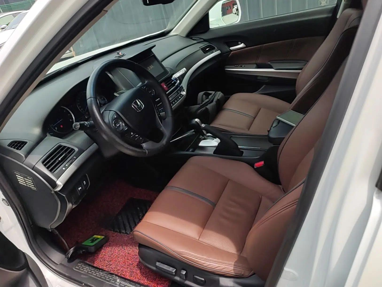 Honda Crosstour 2016 2.4L Luxury Edition — миниатюра 22