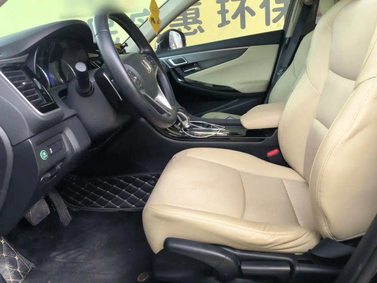 Honda Spirior 2015 2.0L Luxury Edition — миниатюра 15